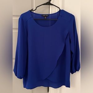 Moa moa brand size medium bright blue top